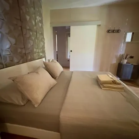 Alloggio Turistico Molu Privatunterkunft *